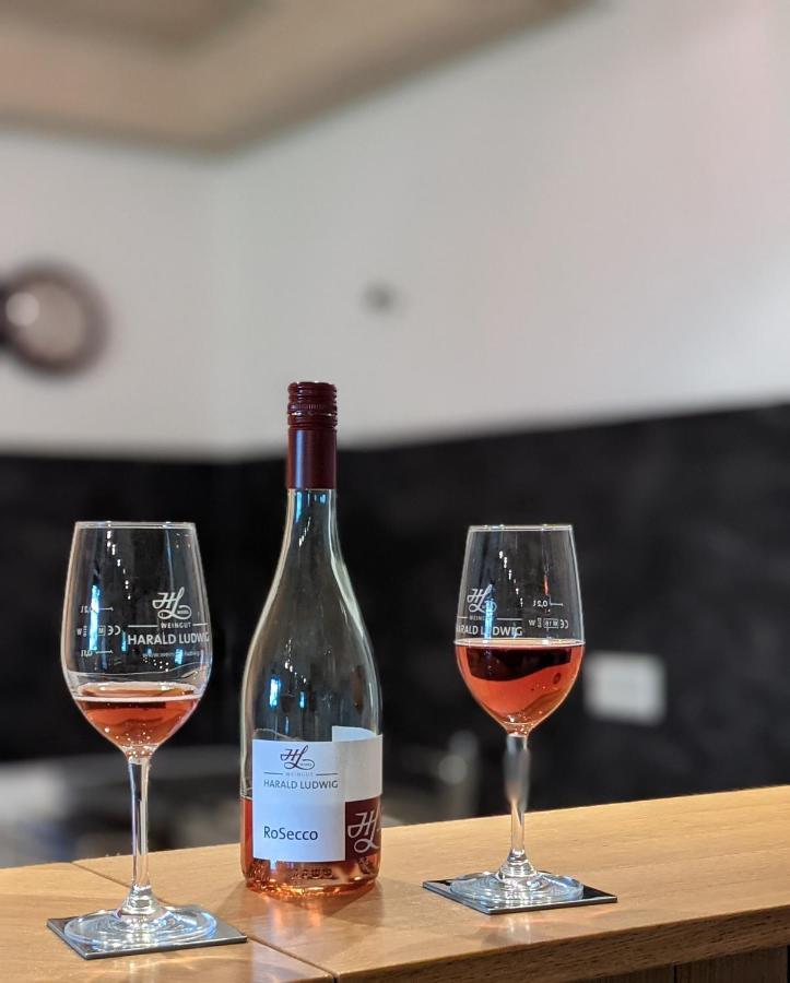 Weingut Harald Ludwig Apartment Osann-Monzel Bagian luar foto