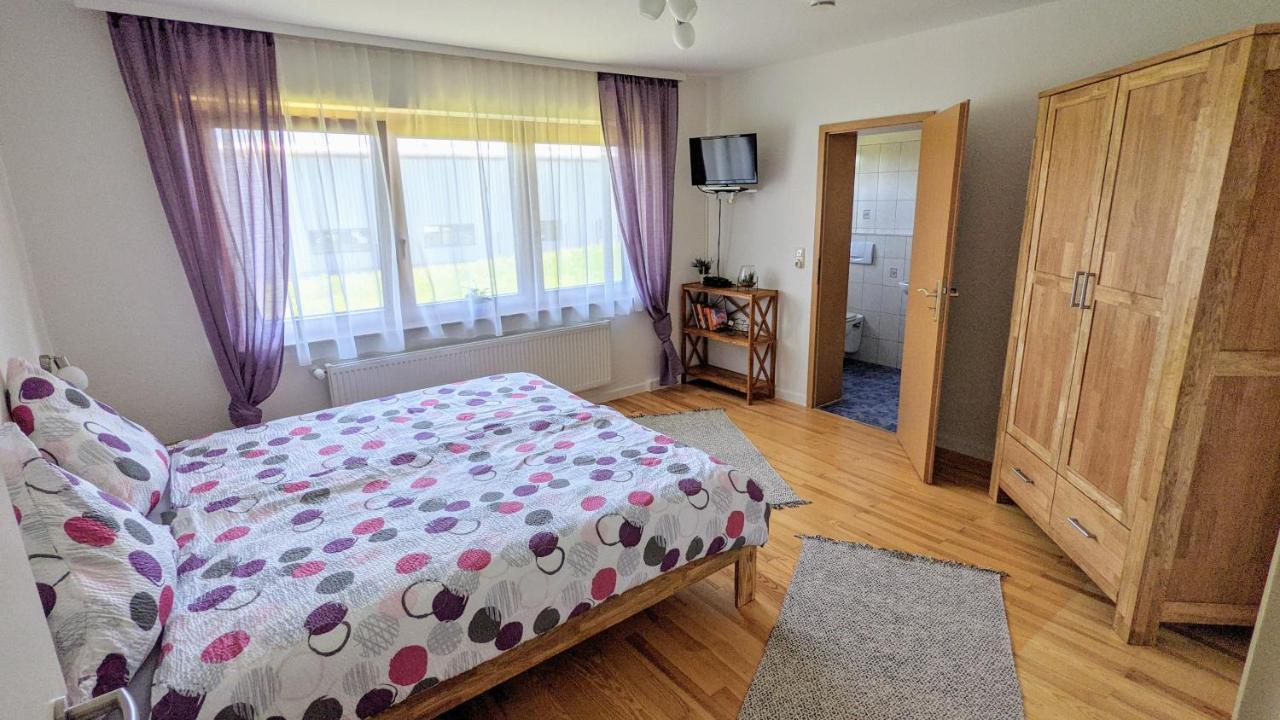 Weingut Harald Ludwig Apartment Osann-Monzel Bagian luar foto