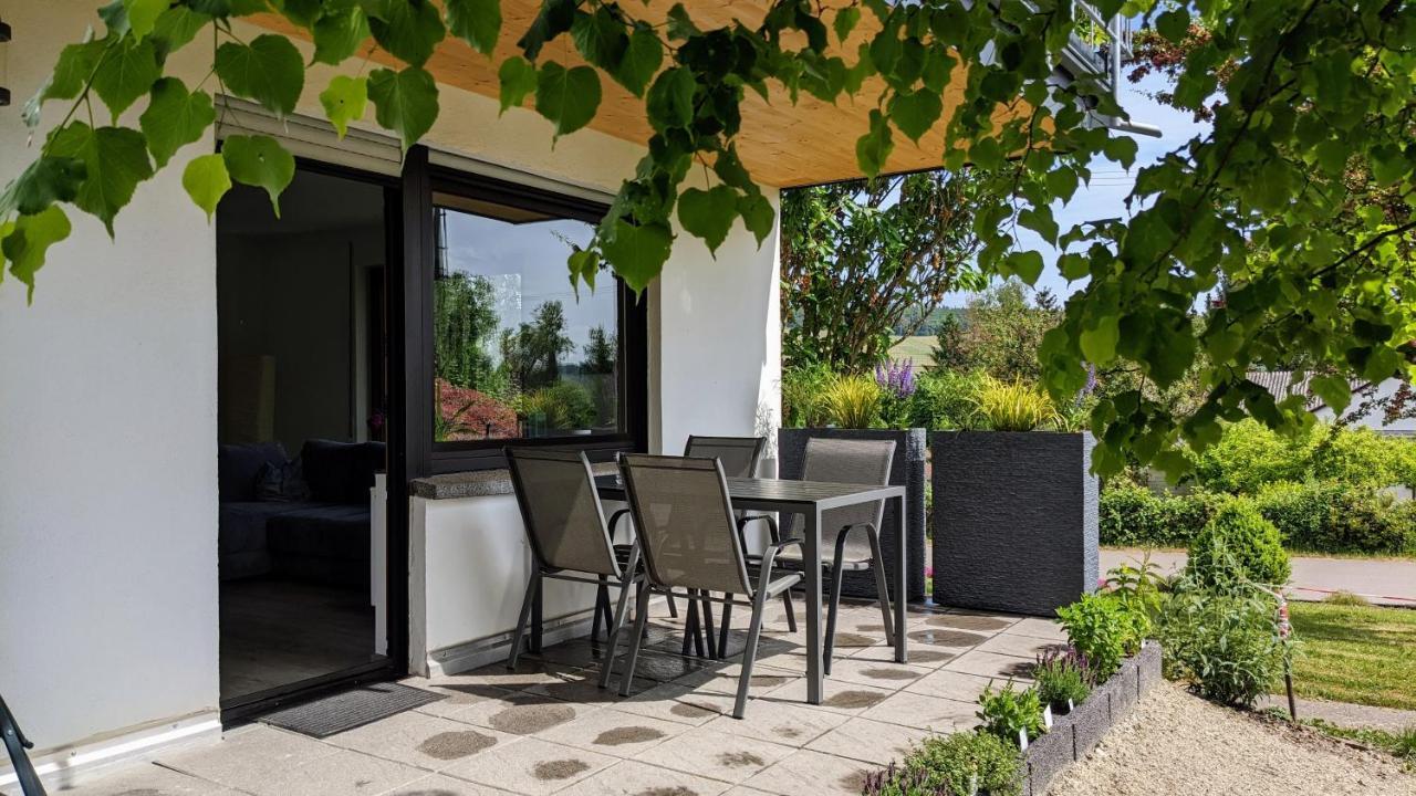Weingut Harald Ludwig Apartment Osann-Monzel Bagian luar foto