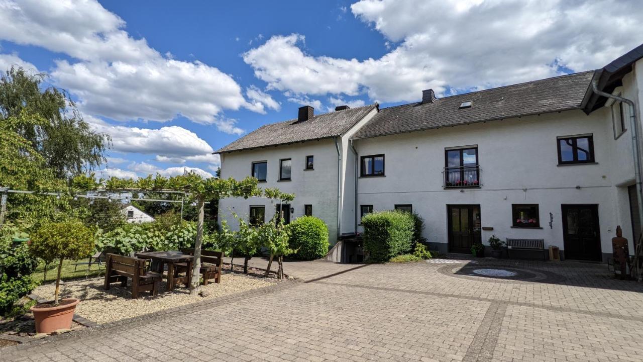 Weingut Harald Ludwig Apartment Osann-Monzel Bagian luar foto